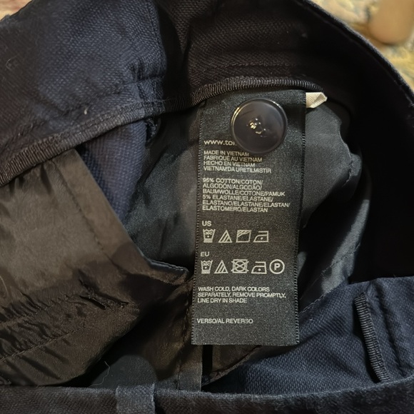 Women’s Tommy Hilfiger Bermuda Shorts - Picture 6 of 6